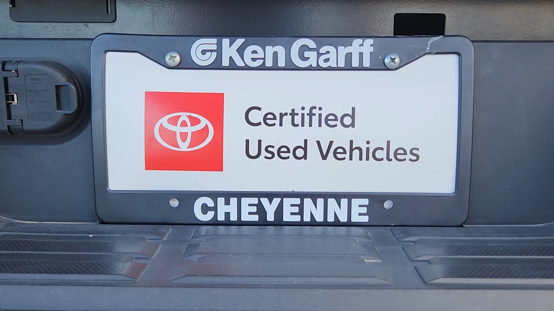 Used 2024 Toyota Tacoma TRD Off-Road AWD/4WD image 20