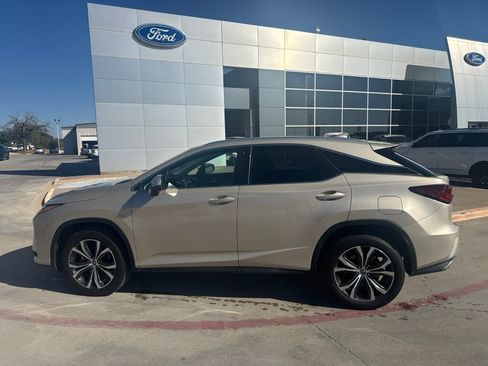 Used 2018 Lexus RX 350 FWD w/ Premium Package image 8