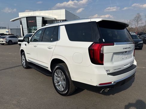 Used 2025 GMC Yukon Denali image 4