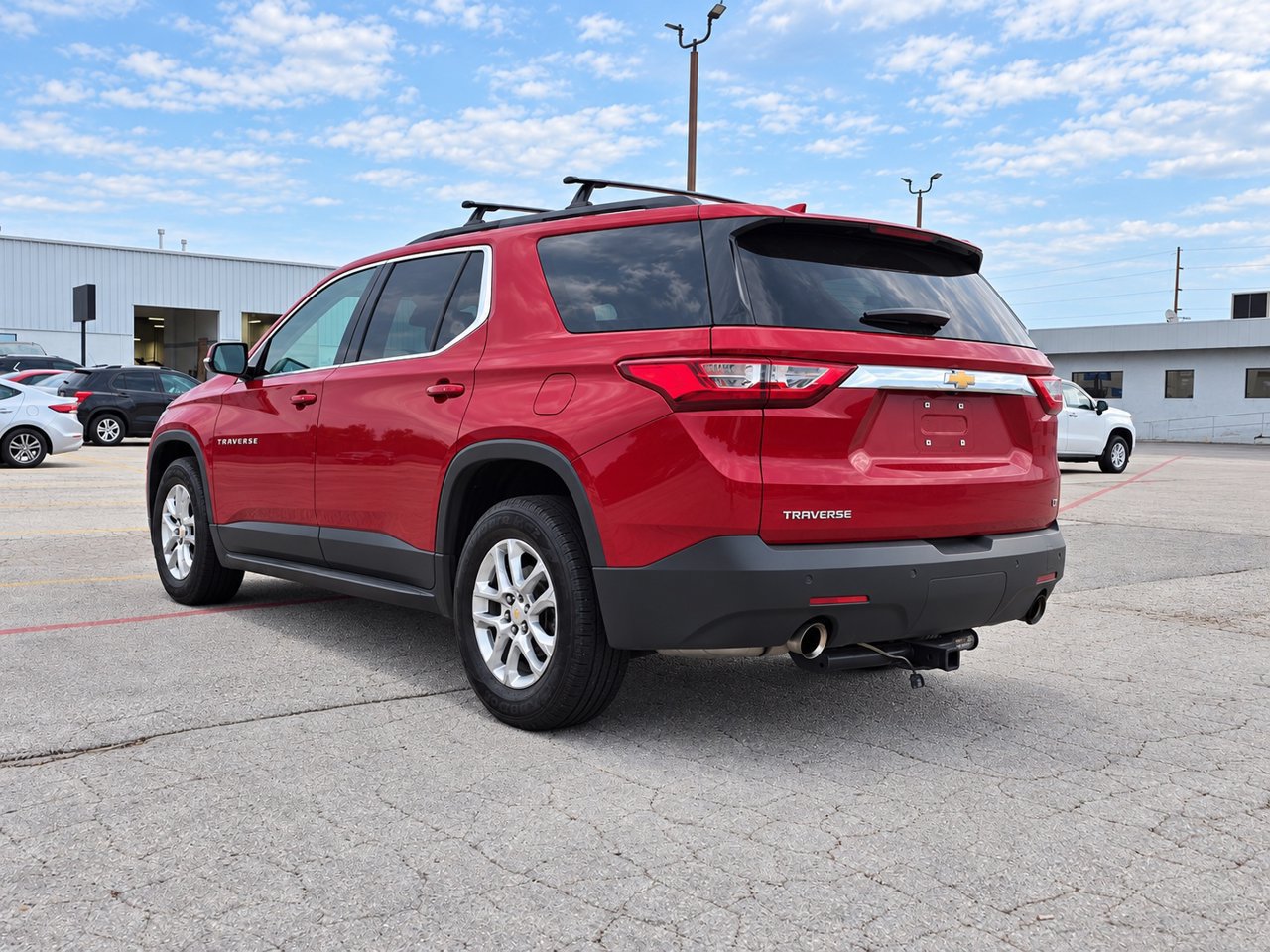 Certified 2019 Chevrolet Traverse LT FWD image 4