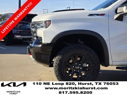 Used 2024 Chevrolet Silverado 1500 ZR2 w/ Technology Package image 14