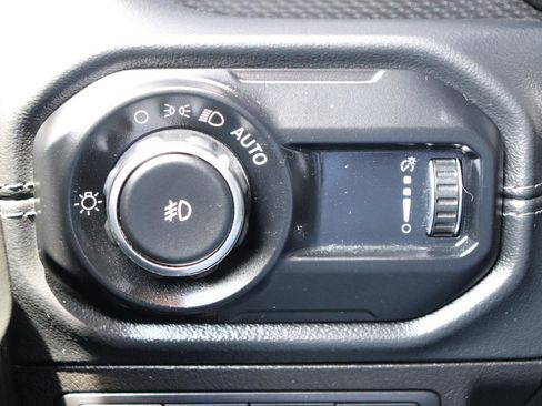 Used 2024 Jeep Wrangler Unlimited Rubicon 4xe AWD/4WD image 47