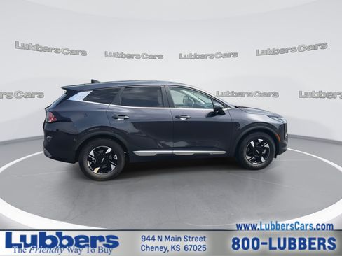 Used 2026 Kia Sportage LX FWD image 9