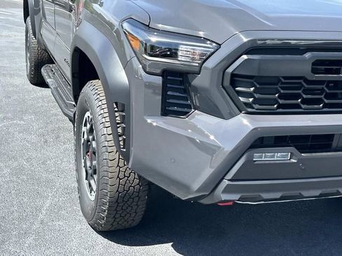 New 2026 Toyota Tacoma TRD Off-Road AWD/4WD image 10