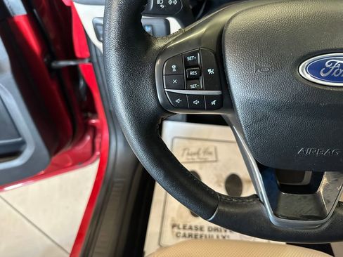 Used 2020 Ford Escape SEL AWD/4WD image 11
