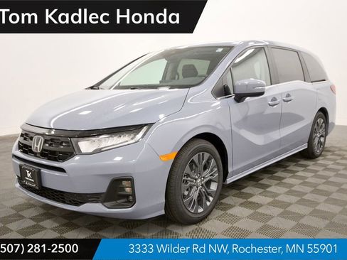 New 2026 Honda Odyssey Touring image 1