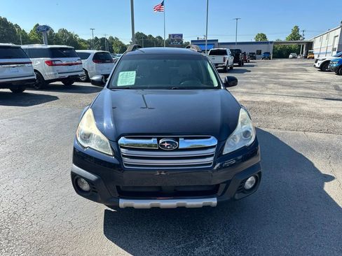 Used 2013 Subaru Outback 2.5i Limited AWD/4WD image 8