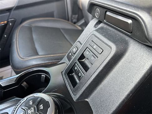 Certified 2023 Ford Bronco Badlands image 27