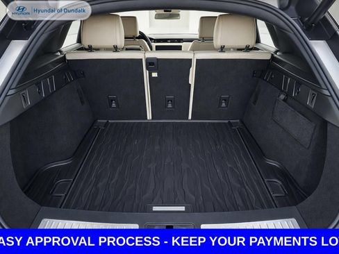 Used 2020 Land Rover Range Rover Velar R-Dynamic S image 17