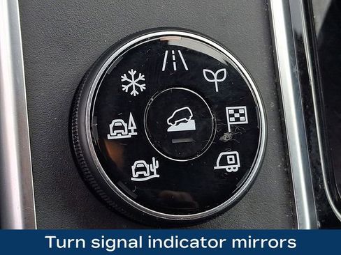 Used 2022 Nissan Pathfinder SV AWD/4WD image 14