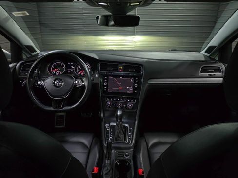 Used 2019 Volkswagen Golf Alltrack SEL image 12