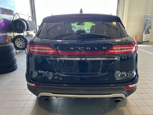 Used 2019 Lincoln MKC Reserve w/ MKC Climate Package AWD/4WD image 6