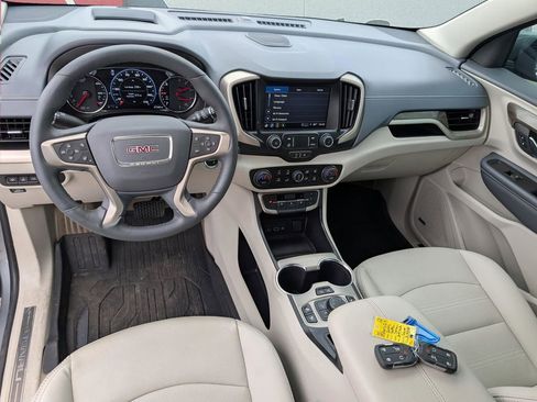 Used 2024 GMC Terrain Denali w/ Denali Premium Package image 20