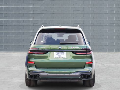 Used 2024 BMW X7 M60i w/ Executive Package image 6
