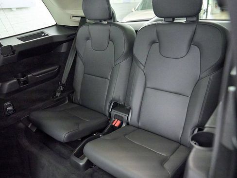 Certified 2023 Volvo XC90 B6 Plus w/ Protection Package AWD/4WD image 22