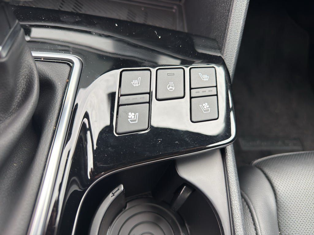 Used 2025 Kia Sportage X-Pro Prestige AWD/4WD image 16