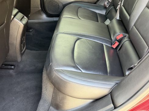 Used 2017 Chevrolet Cruze Premier FWD image 24