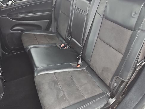 Used 2020 Jeep Grand Cherokee Altitude AWD/4WD image 15
