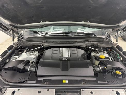 Used 2015 Land Rover Range Rover Supercharged AWD/4WD image 34