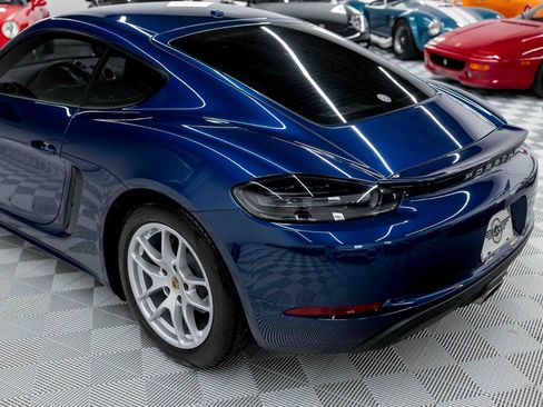 Used 2023 Porsche 718 Cayman image 30