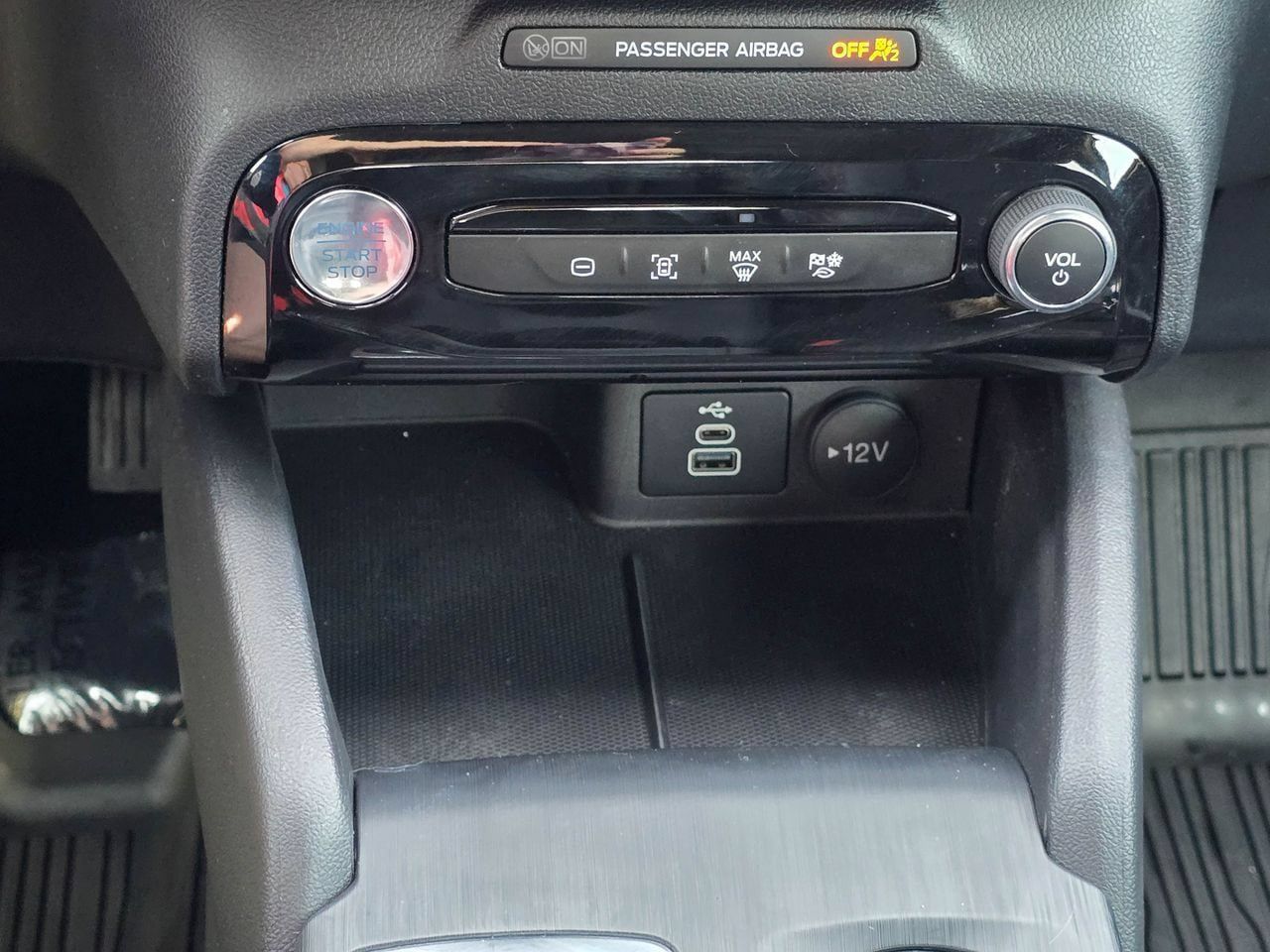 Used 2025 Ford Escape ST-Line Select w/ Tech Pack #1 AWD/4WD image 23