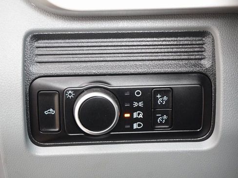 Used 2023 Ford F250 XL w/ FX4 Off-Road Package image 26