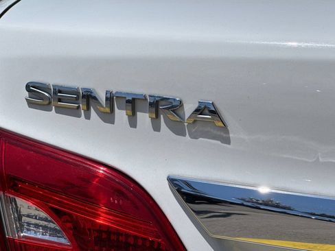 Used 2018 Nissan Sentra S FWD image 25