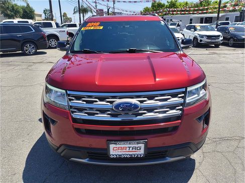 Used 2018 Ford Explorer XLT w/ Equipment Group 202A FWD image 20