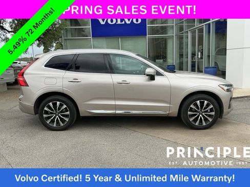 Used 2023 Volvo XC60 B5 Plus w/ Protection Package Premier image 3