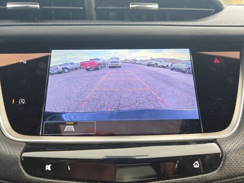 Used 2025 Cadillac XT5 Premium Luxury image 33