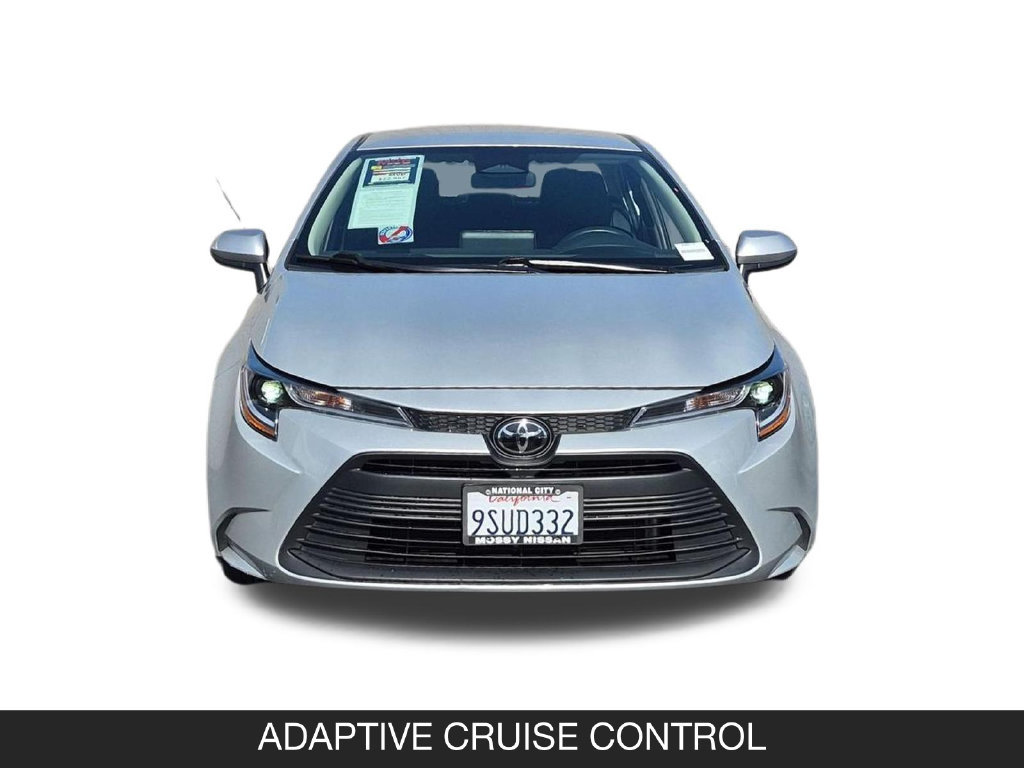 Used 2025 Toyota Corolla LE FWD image 4