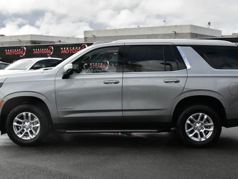 Used 2025 Chevrolet Tahoe LT image 4