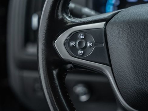Used 2019 Chevrolet Colorado LT w/ LT Convenience Package AWD/4WD image 30