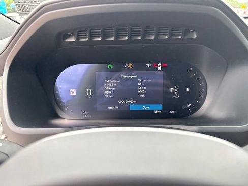 Certified 2025 Volvo XC90 B5 Core w/ Climate Package AWD/4WD image 18