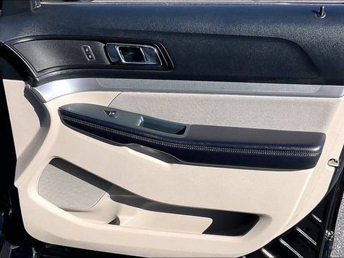 Used 2018 Ford Explorer 4WD image 19
