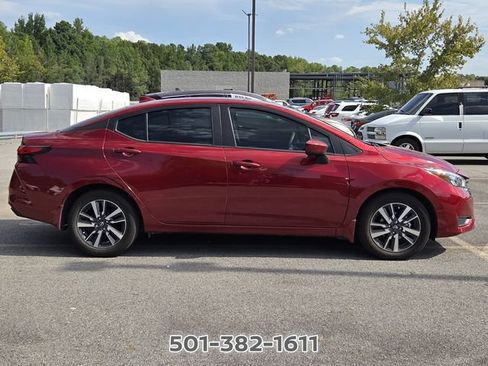 Used 2025 Nissan Versa SV w/ Trunk Package FWD image 6