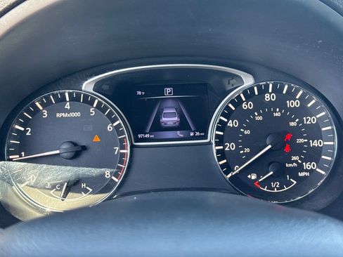 Used 2017 Nissan Altima 2.5 SV FWD image 28