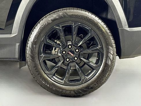 Used 2026 GMC Terrain Elevation w/ Black Edition image 32