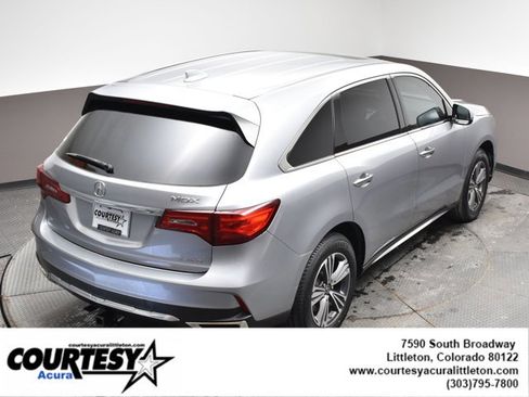 Used 2017 Acura MDX SH-AWD image 40