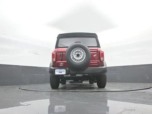 New 2026 Ford Bronco 4-Door AWD/4WD image 32