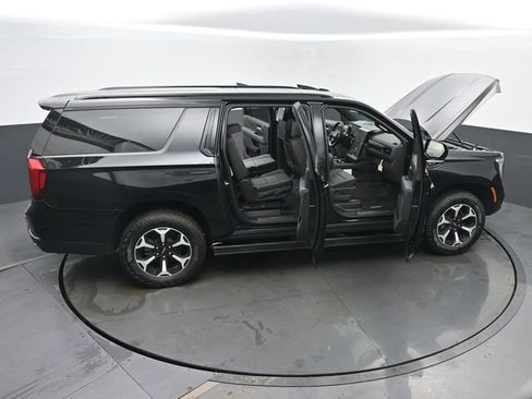 New 2026 GMC Yukon XL AT4 w/ AT4 Premium Plus Package image 67