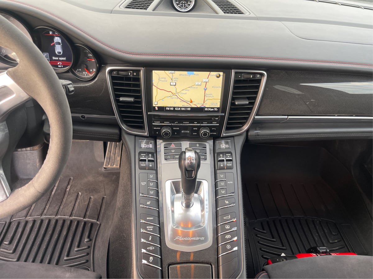 Used 2013 Porsche Panamera GTS AWD/4WD image 16
