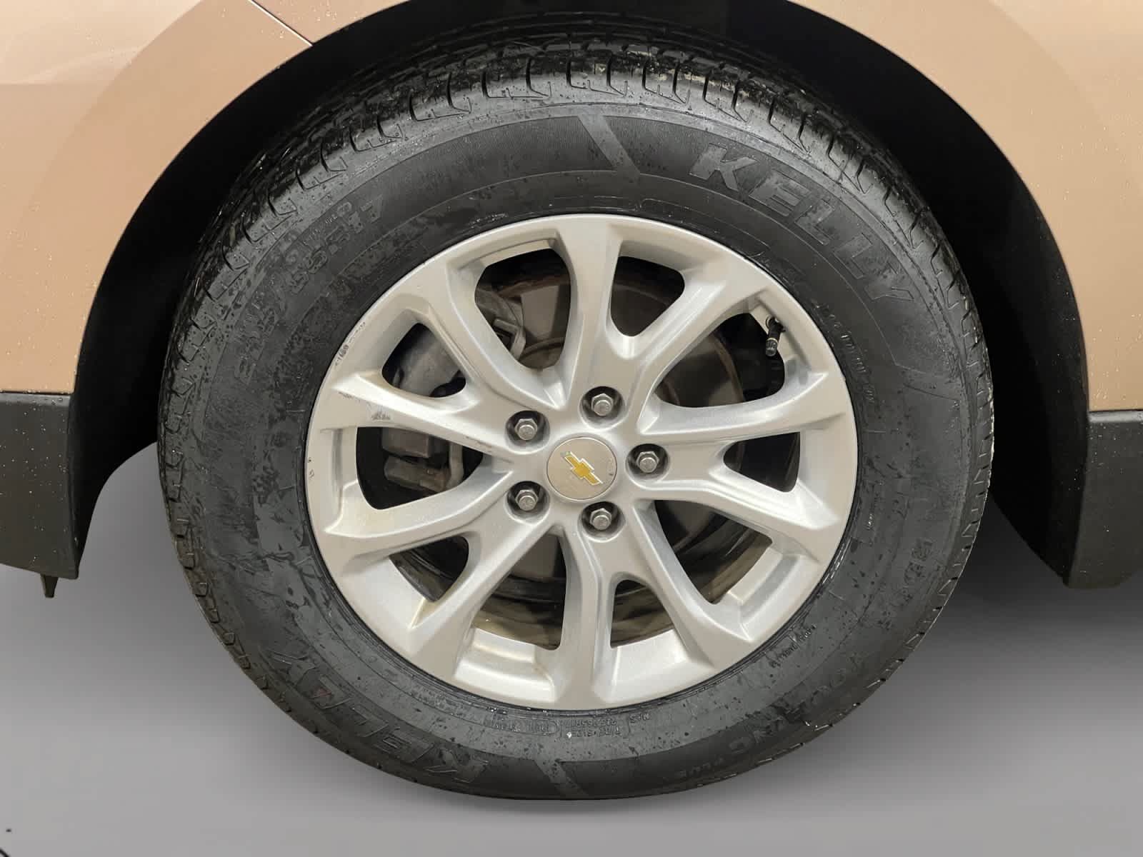 Used 2019 Chevrolet Equinox LS AWD/4WD image 17