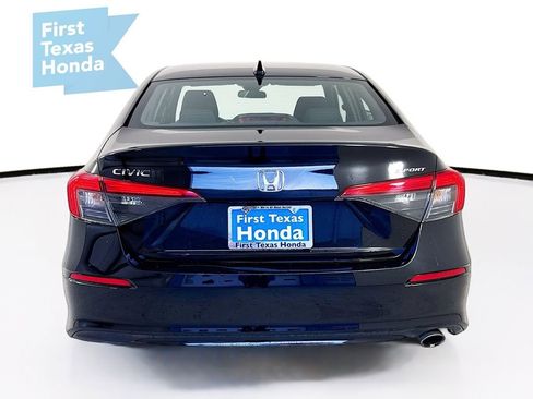 Used 2024 Honda Civic Sport image 9