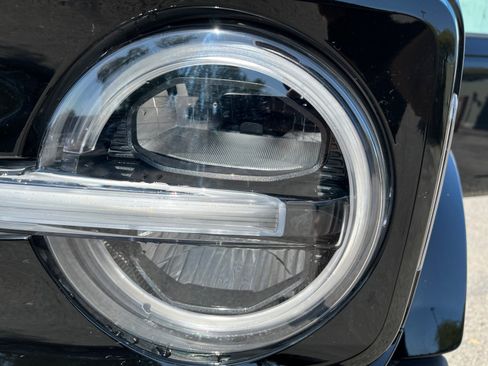 Used 2024 Ford Bronco Outer Banks AWD/4WD image 10