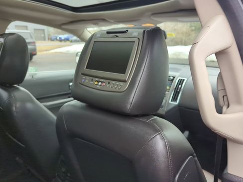 Used 2010 Ford Edge Limited image 37