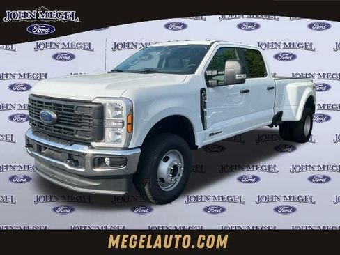 New 2026 Ford F350 XL AWD/4WD image 1