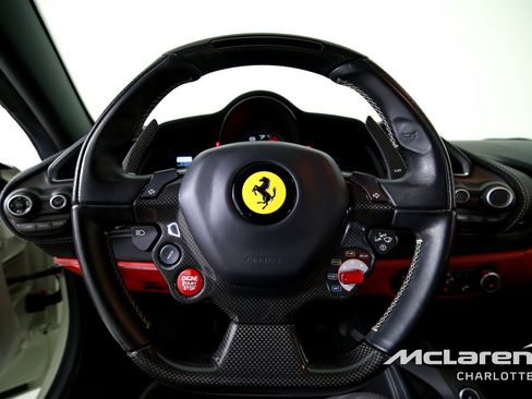 Used 2019 Ferrari 488 GTB RWD image 14