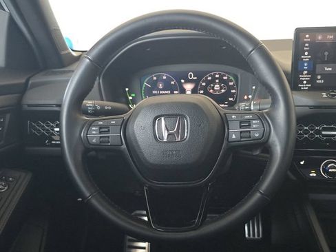 Used 2024 Honda Accord Sport image 14