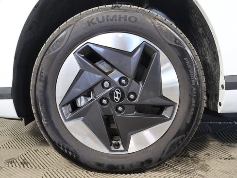 Used 2025 Hyundai Kona SEL FWD image 17